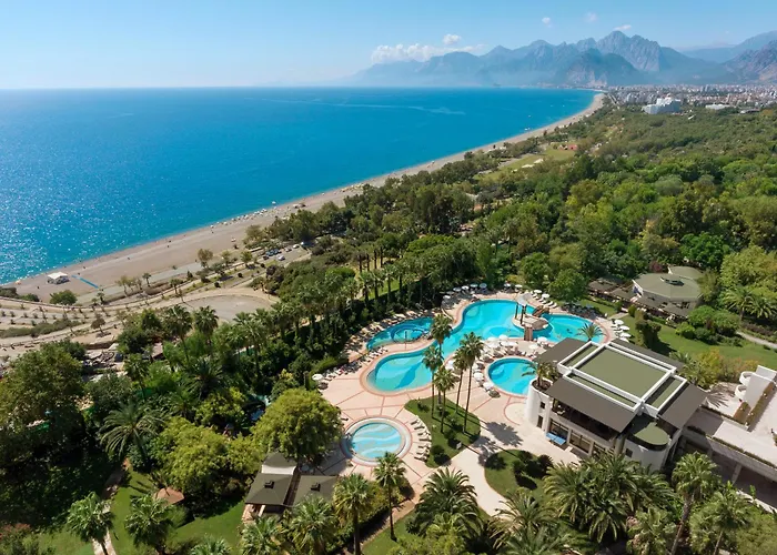 Family Hotel: Oezkaymak Falez Hotel