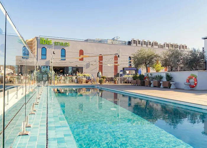 Hôtel pour familles: Ibis Styles Sevilla City Santa Justa