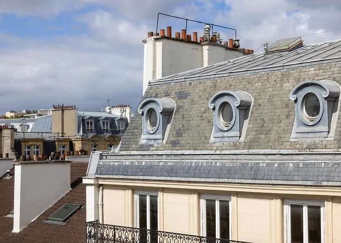 Hôtel avec piscine: Hôtel Le Lavoisier