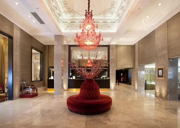 Hotel boutique: Savoy Hotel
