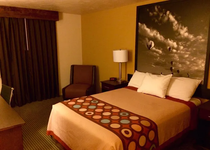 Super 8 By Wyndham