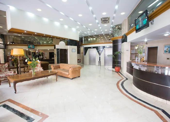Hotel Reconquista Plaza