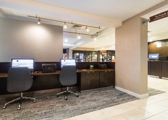 Courtyard By Marriott