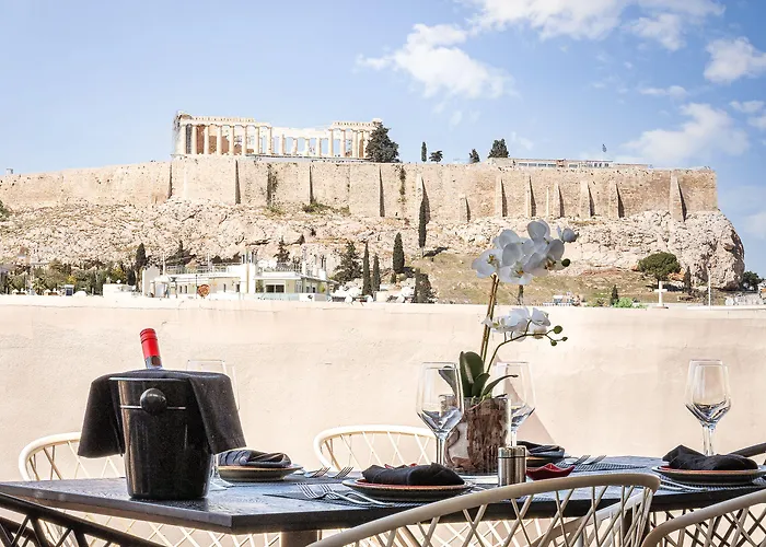 Resort: Acropolis Select