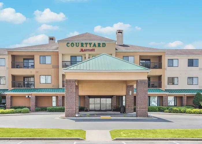 Courtyard By Marriott