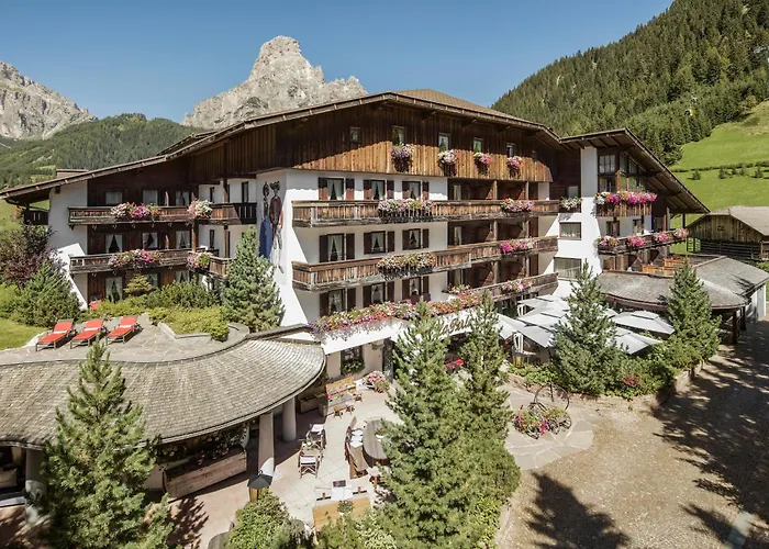 Hotel La Perla: The Leading Hotels Of The World