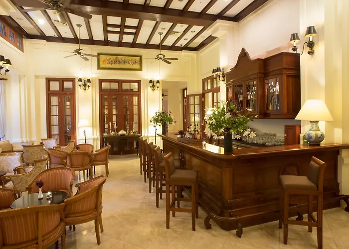 Settha Palace Hotel