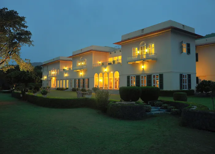 Family Hotel: Ramgarh Lodge, Jaipur - Ihcl Seleqtions