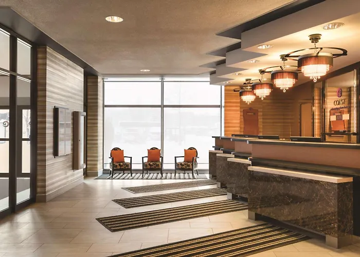 Pets Allowed Hotel Coast Edmonton Plaza By Apa