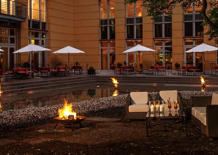 Hotel Elbflorenz Dresden