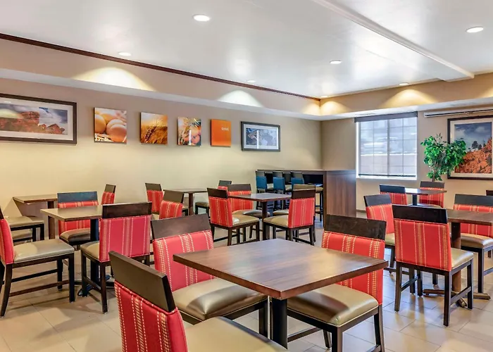 Comfort Suites Castle Rock - Denver South