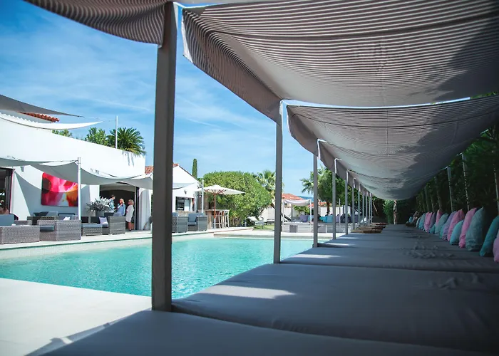 Hotel Font Mourier