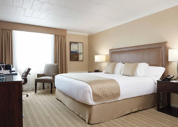 Ethan Allen Hotel
