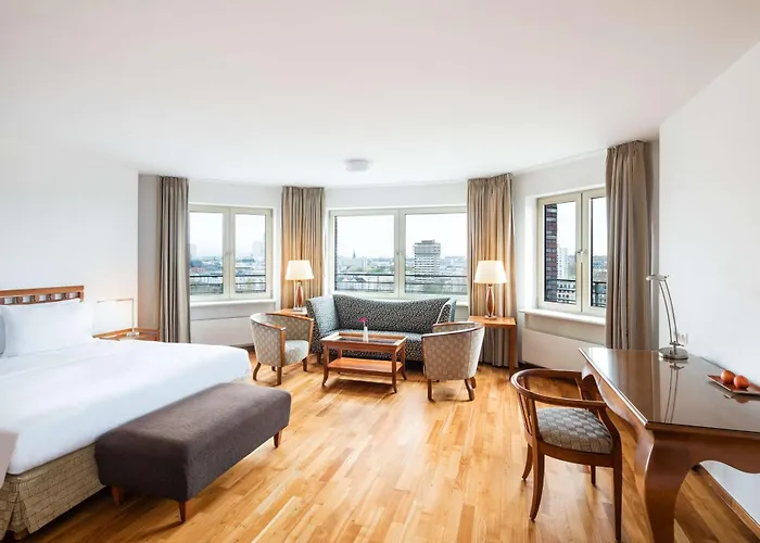  Lindner Frankfurt Main Plaza, Part Of Jdv By Hyatt