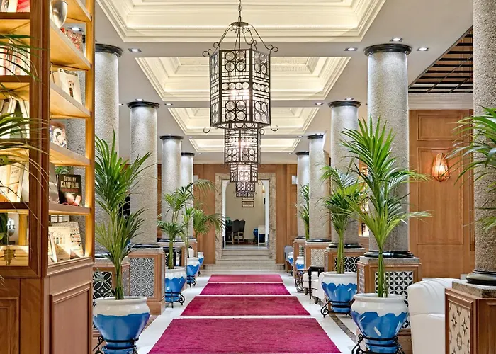 Familiehotel: Boutique Hotel H10 Villa De La Reina
