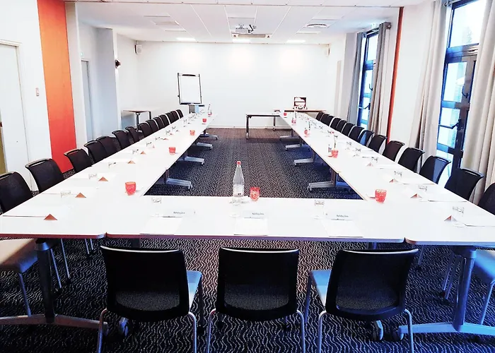Holiday Inn Calais Coquelles, an IHG Hotel