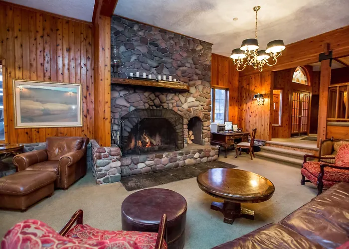 Kandahar Lodge At Whitefish Mountain
