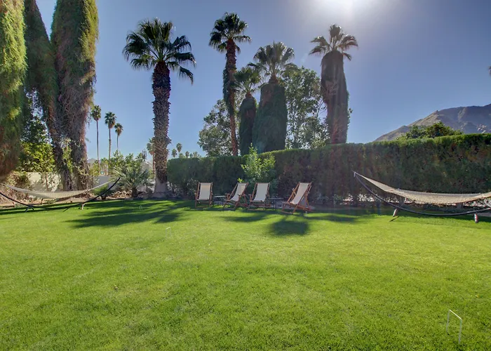 Ingleside Estate Hotel & Bungalows- Adults Only