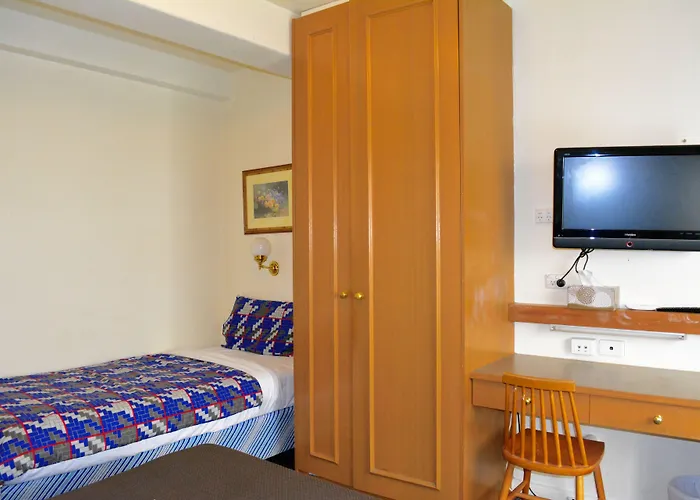 Cheap hotel: Magnolia Court Boutique Hotel