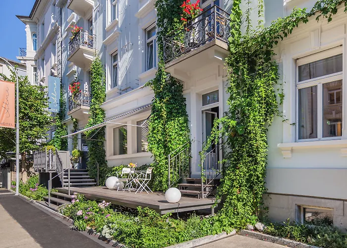  Alma - Boutique Hideaway By The Lake With Rooftop And Ladies-Only Wellness