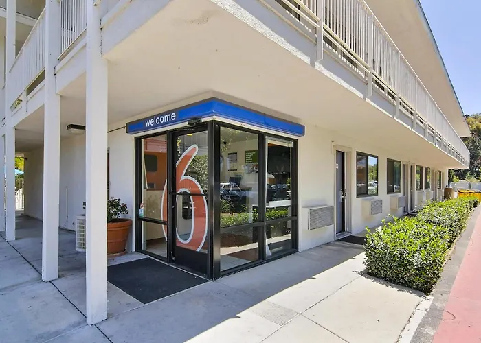 Motel 6-, Ca - Santa Barbara