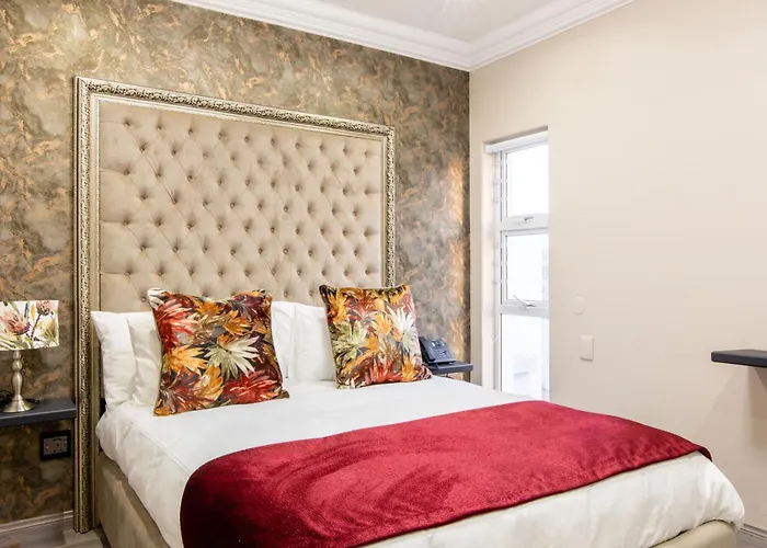 Dolphin Bay Boutique And Spa