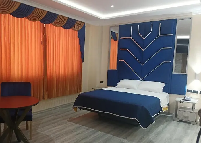 Hostal Manhatan Condado