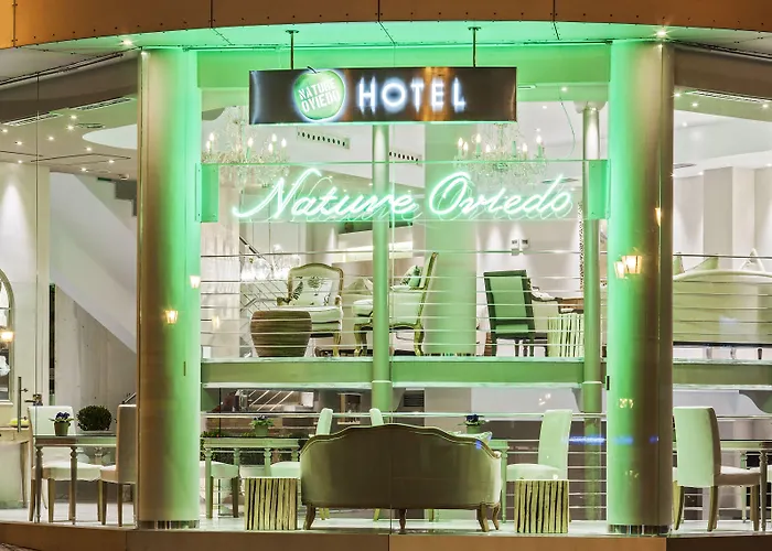 Hotel con piscina: Hotel Nature Oviedo