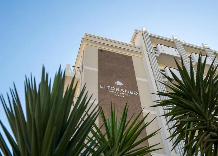 Hotel con piscina: Litoraneo Suite Hotel