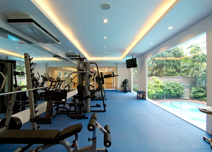 Manhattan Hotel Bangkok