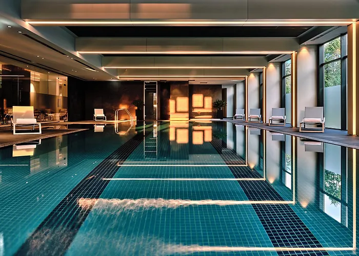 Resort: Crowne Plaza Sofia By Ihg