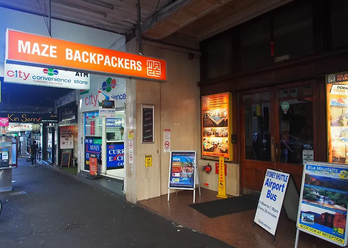 Maze Backpackers