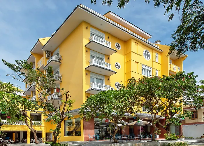 Hoi An Aurora Riverside Hotel And Spa