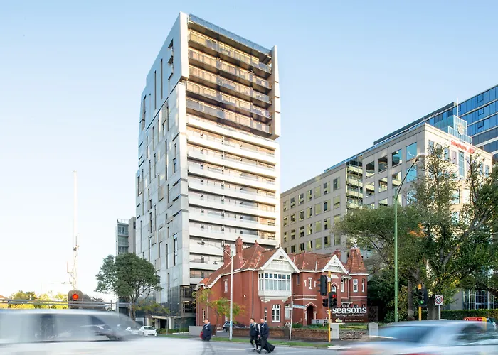 Family Hotel: Seasons Heritage Melbourne