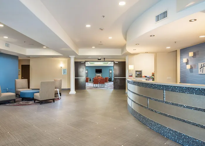 Holiday Inn Express & Suites Yosemite Park Area By Ihg
