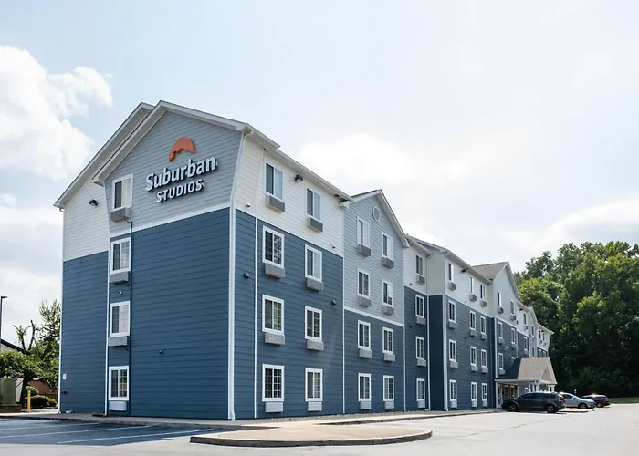 Cheap hotel: Suburban Studios Huntsville University Area