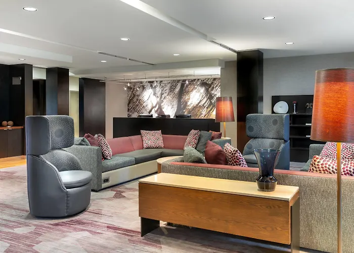Courtyard By Marriott