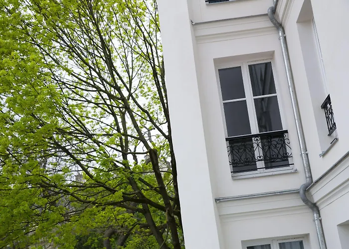 Hotel Monge