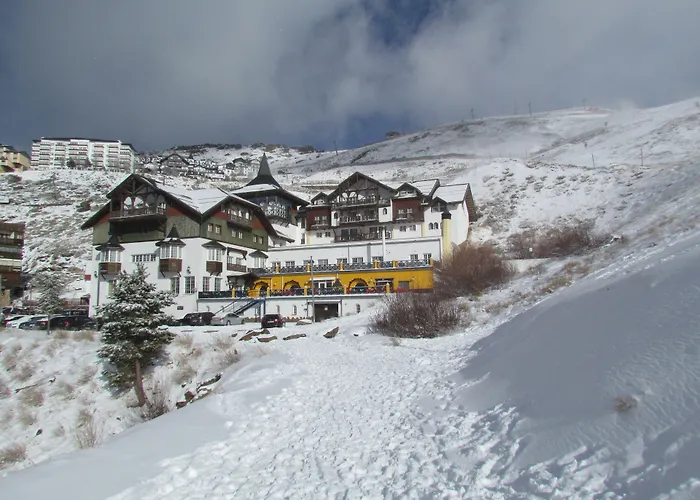 Cheap hotel: Hotel Ghm Monachil