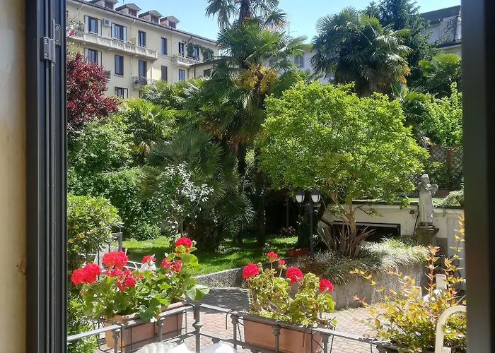 Hôtel bon marché: Hotel Charly