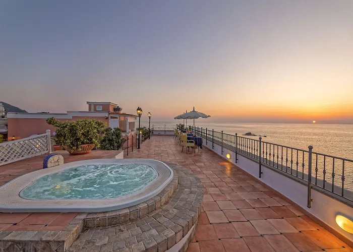 Romantic hotel: Hotel Nettuno