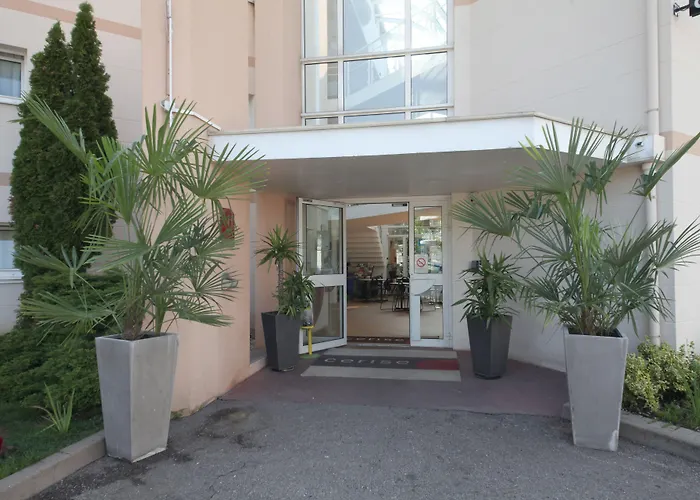 Hôtel accueillant les animaux: Hotel Cerise Nancy