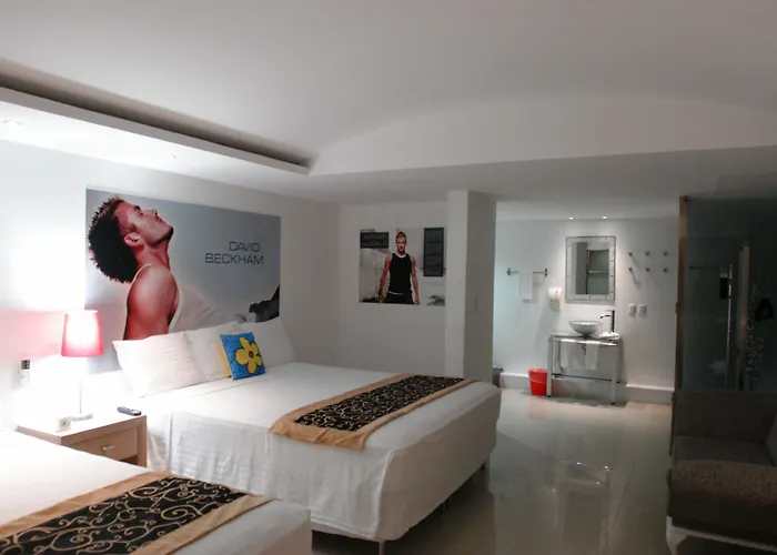 Pet Friendly hotel: Mayafair Design Hotel