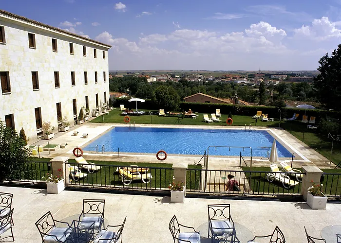 Parador De Zamora