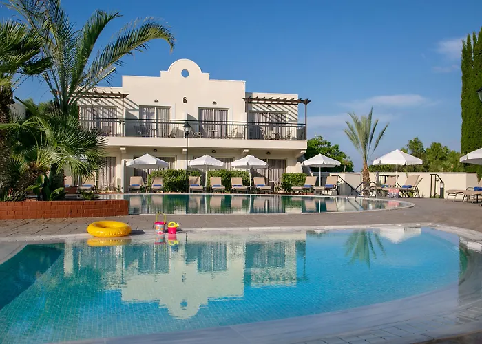 Louis Paphos Breeze