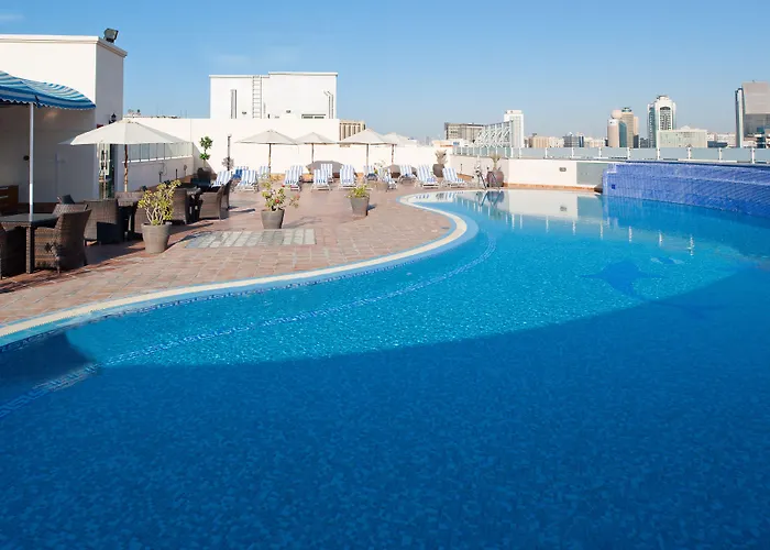 Сity center hotels Sunday Holiday International Dubai