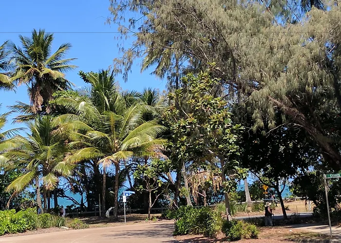 Sea Port Douglas
