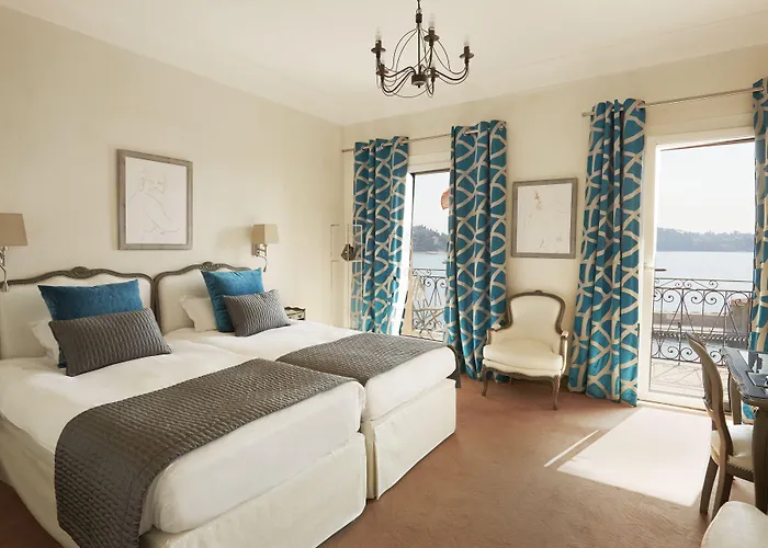 Welcome Hotel