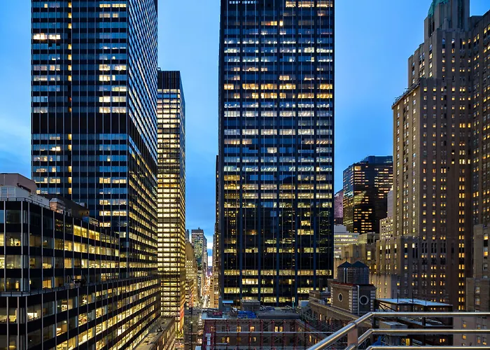 Ski Resorts 48Lex New York