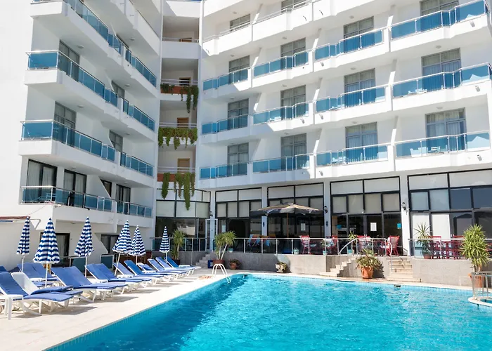 Family Hotel: Ponz Hotel